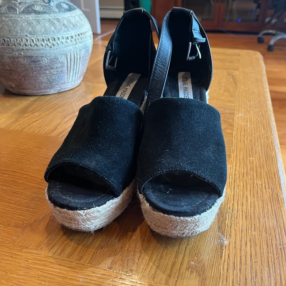 Steve Madden wedges